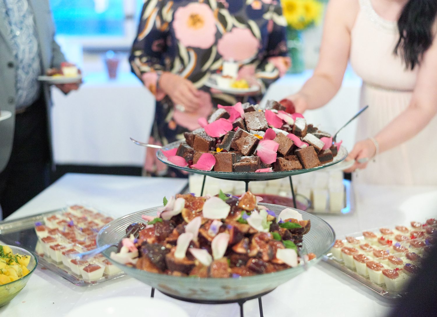 Ristiäiset ja nimiäiset.